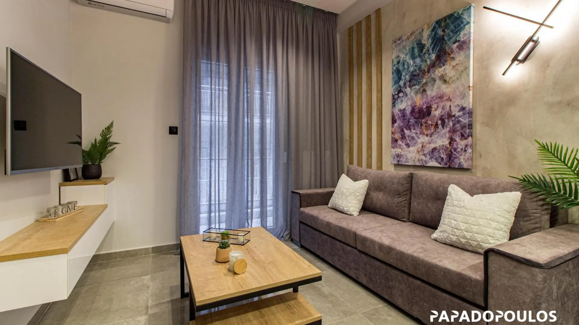 P Deluxe Suites 5 Thessaloníki Lägenhet